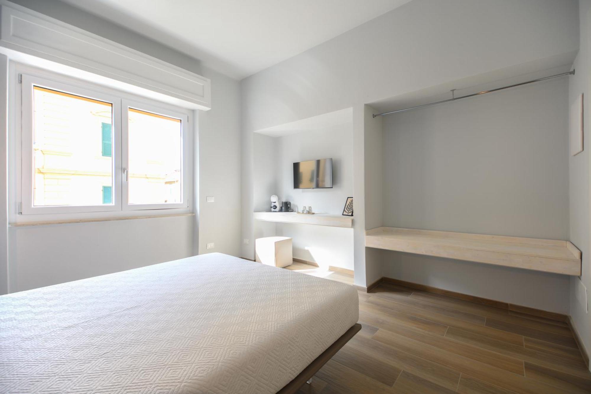 Bianca Elegance Rooms ลาสเปเซีย ภายนอก รูปภาพ