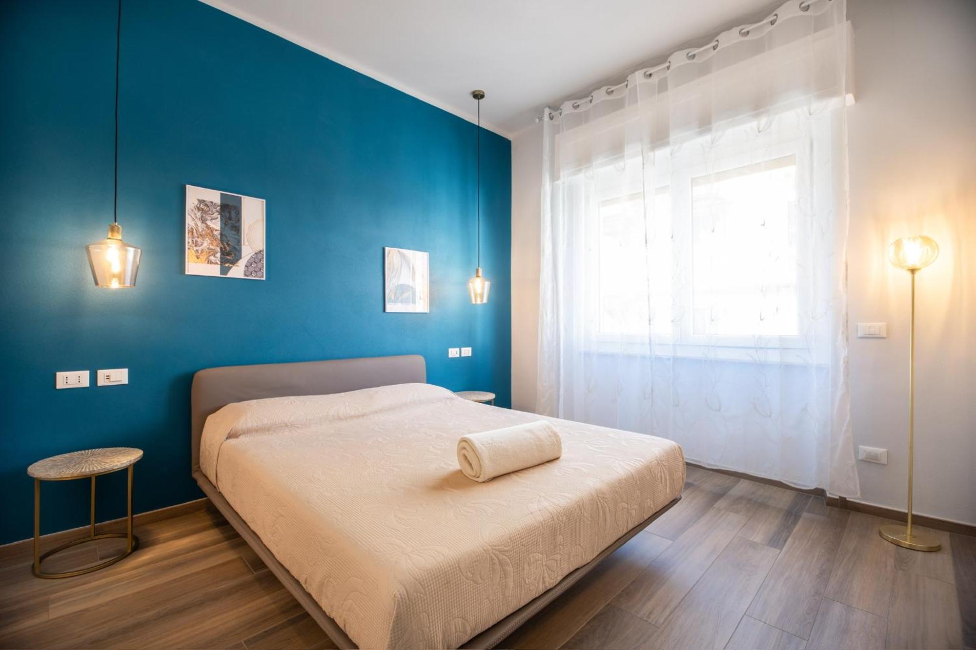 Bianca Elegance Rooms ลาสเปเซีย ภายนอก รูปภาพ